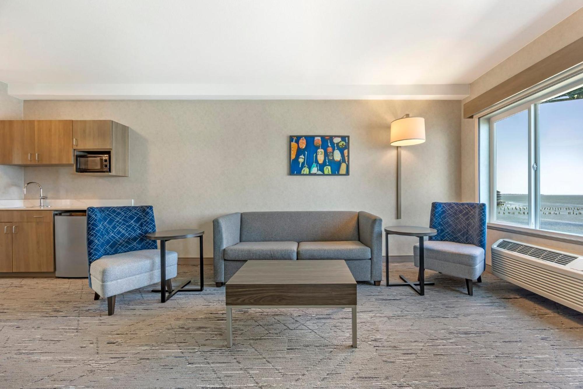 Holiday Inn Express Hotel & Suites Astoria By Ihg Exterior foto